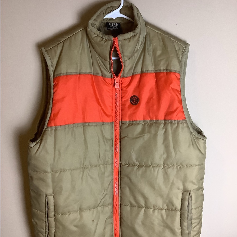 Enyce puff vest size large